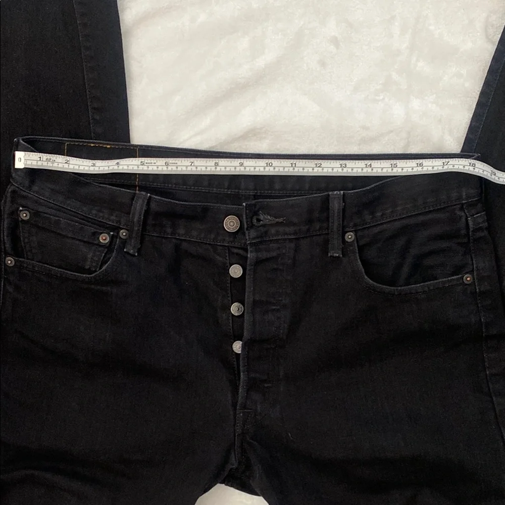 LEVI’S Men's Black Jeans. Size W 36 L 32